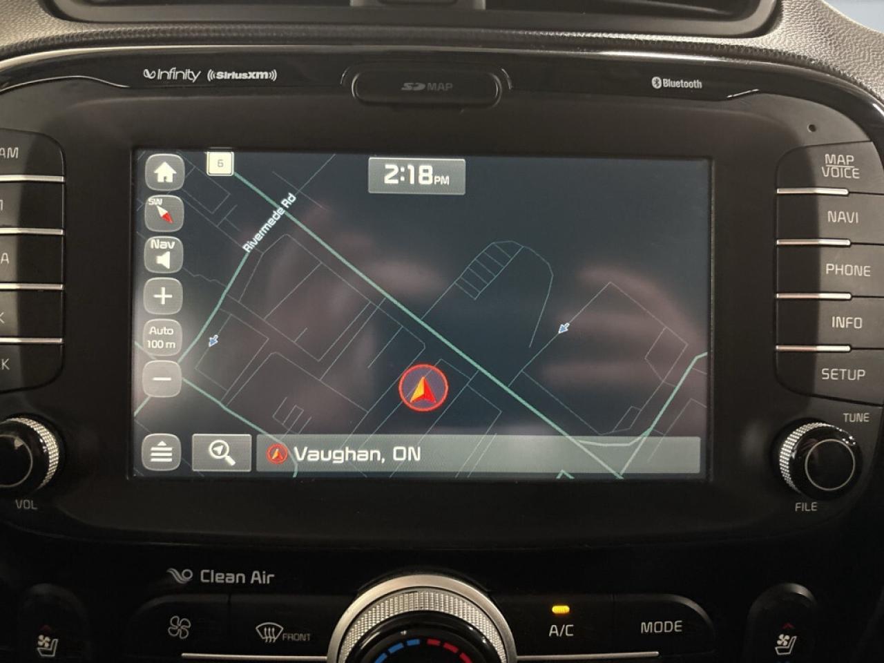 2016 Kia Soul Auto EX / Back Up Cam / Bluetooth / Heated Seats / Photo