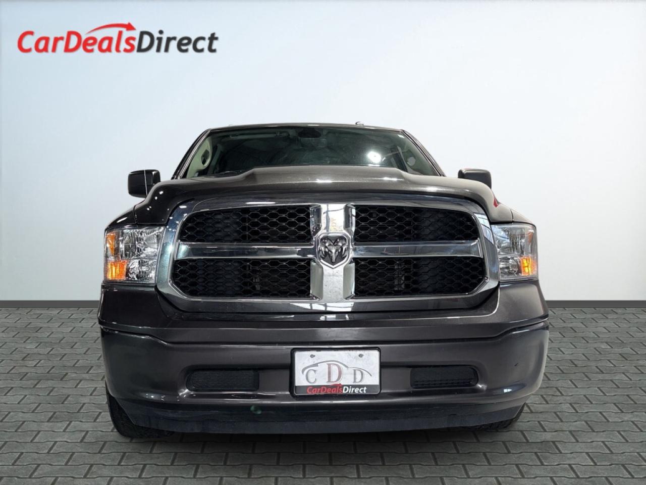 2023 RAM 1500 Classic SLT 4x4 HEMY.5.7L / Backs Up Cam / Bluetooth / Hea Photo