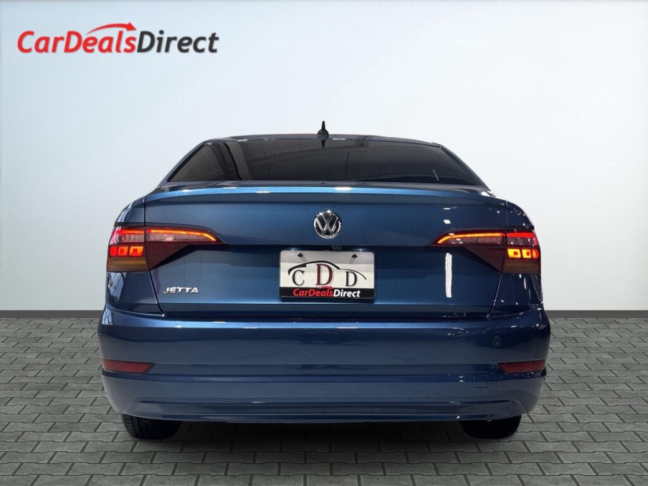 2019 Volkswagen Jetta Highline/Leather/NAVI/Sunroof/Ba cam/Drive Assist/ Photo4