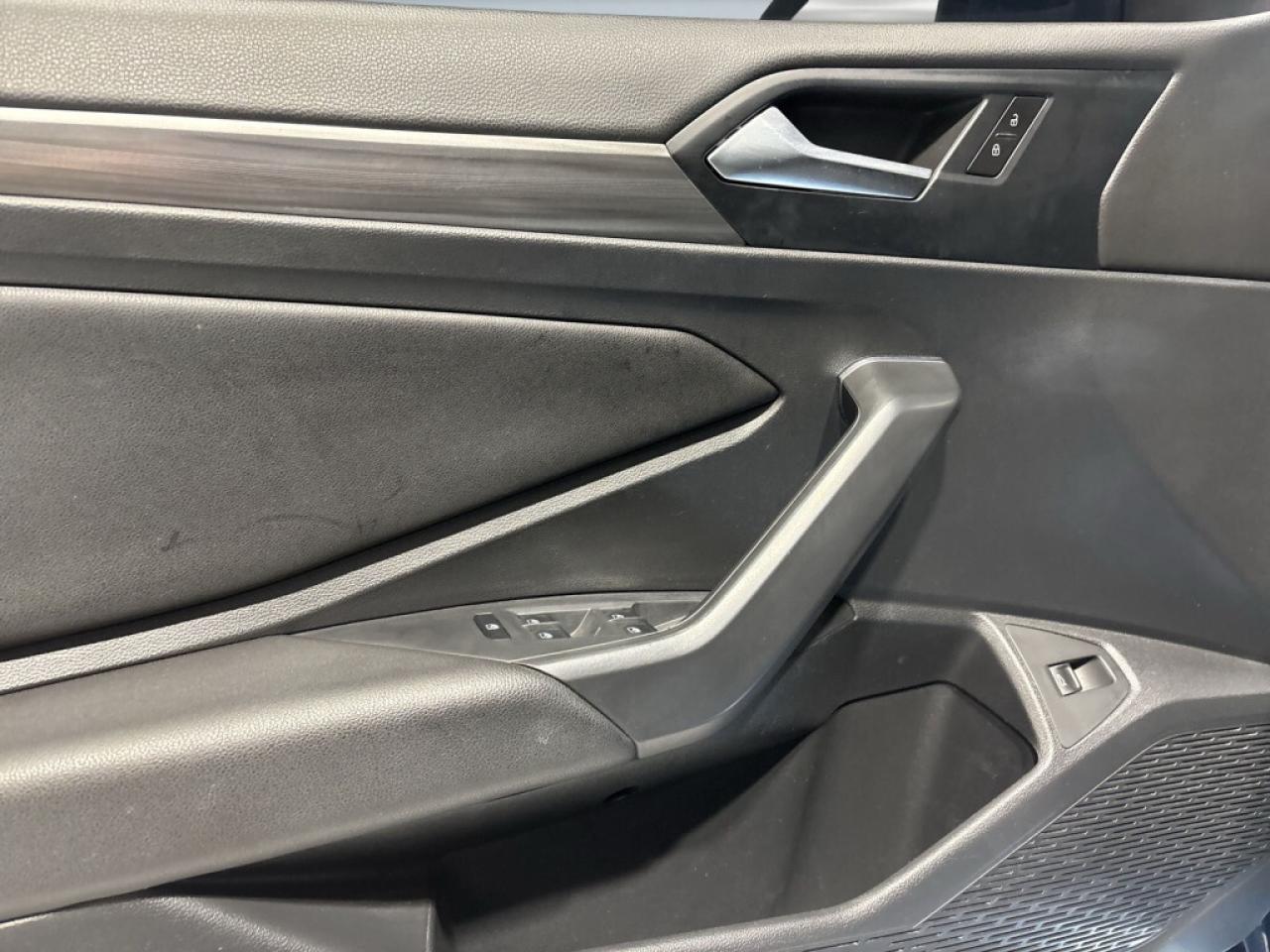 2019 Volkswagen Jetta Highline/Leather/NAVI/Sunroof/Ba cam/Drive Assist/ Photo