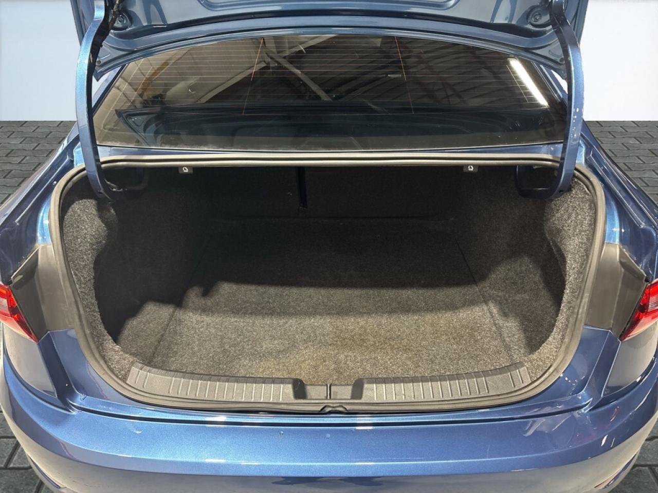 2019 Volkswagen Jetta Highline/Leather/NAVI/Sunroof/Ba cam/Drive Assist/ Photo