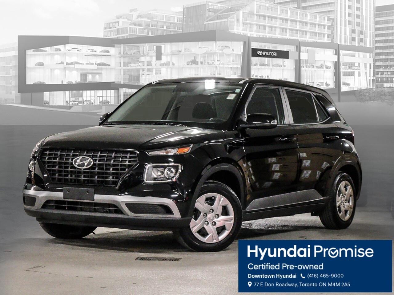 2022 Hyundai Venue Essential IVT Photo0