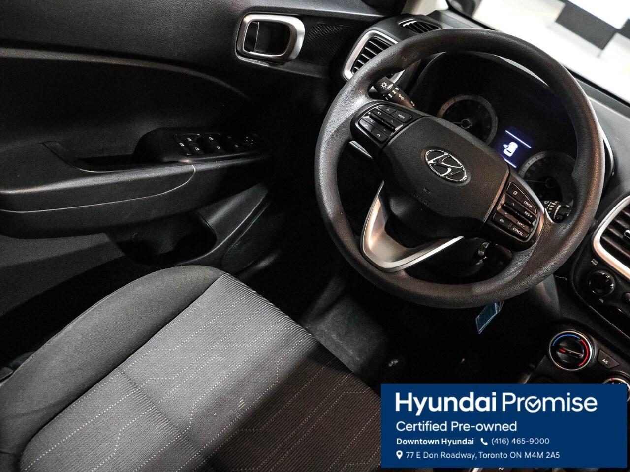 2022 Hyundai Venue Essential IVT Photo