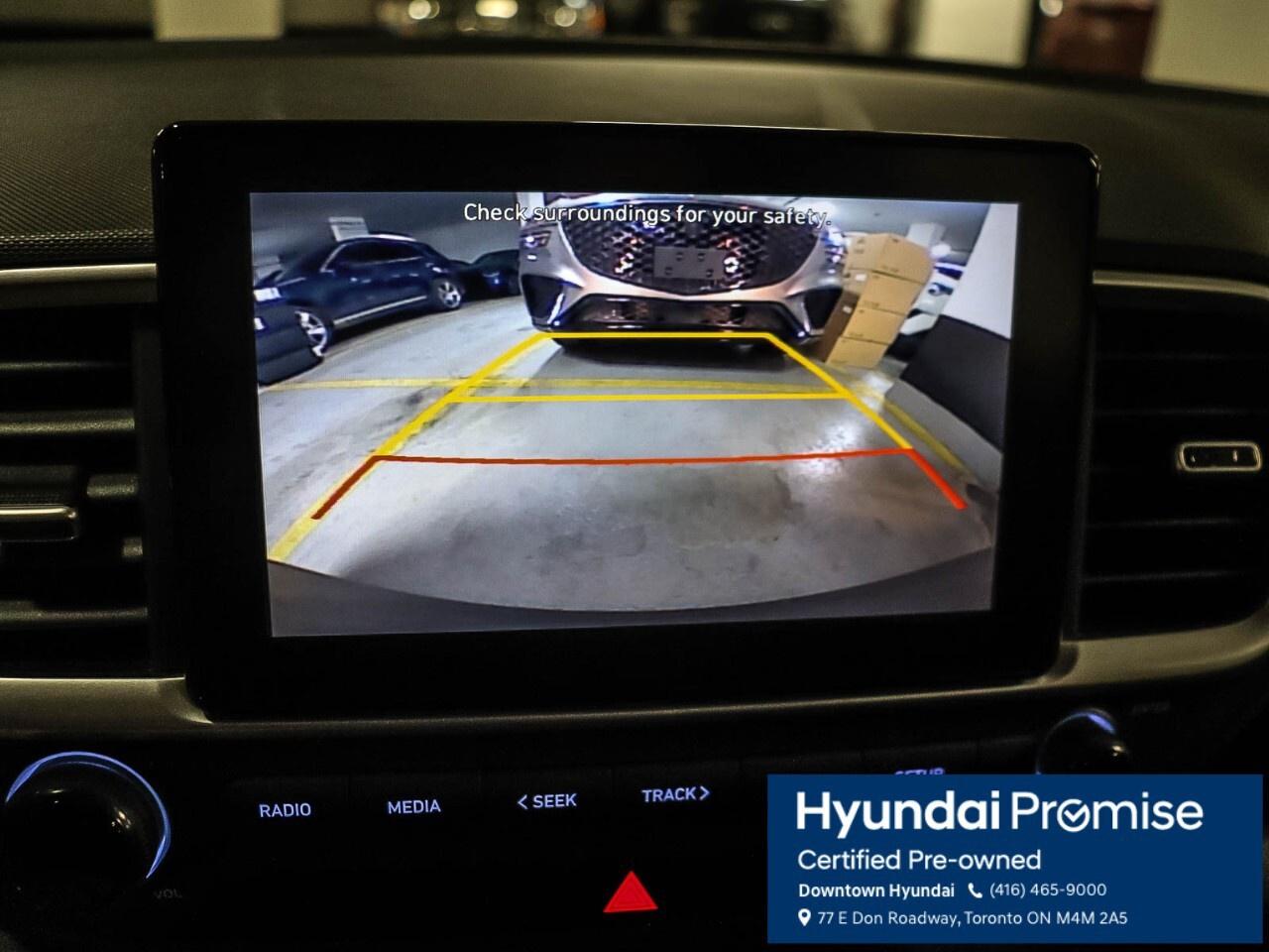 2022 Hyundai Venue Essential IVT Photo