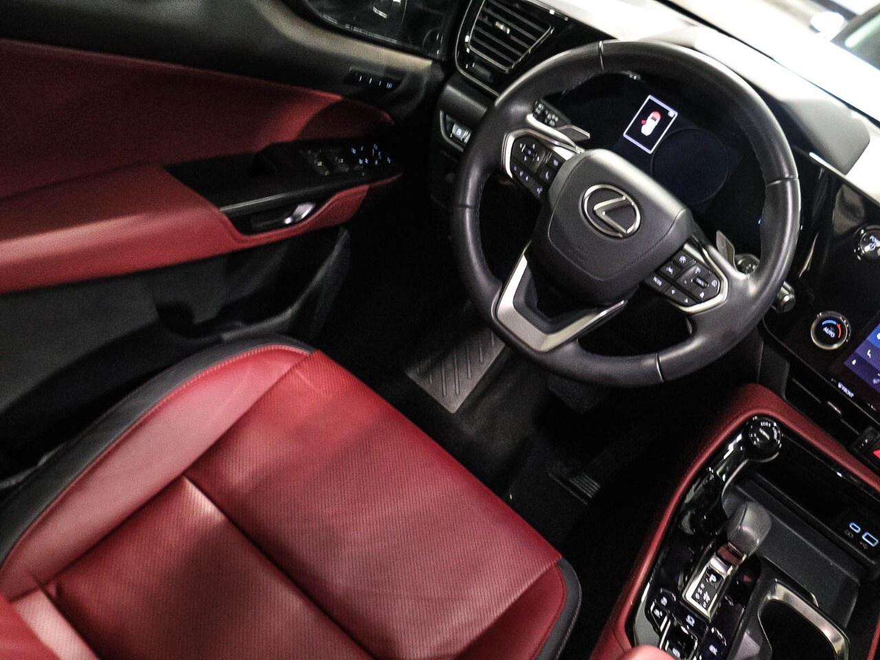 2024 Lexus NX NX 350h AWD Photo