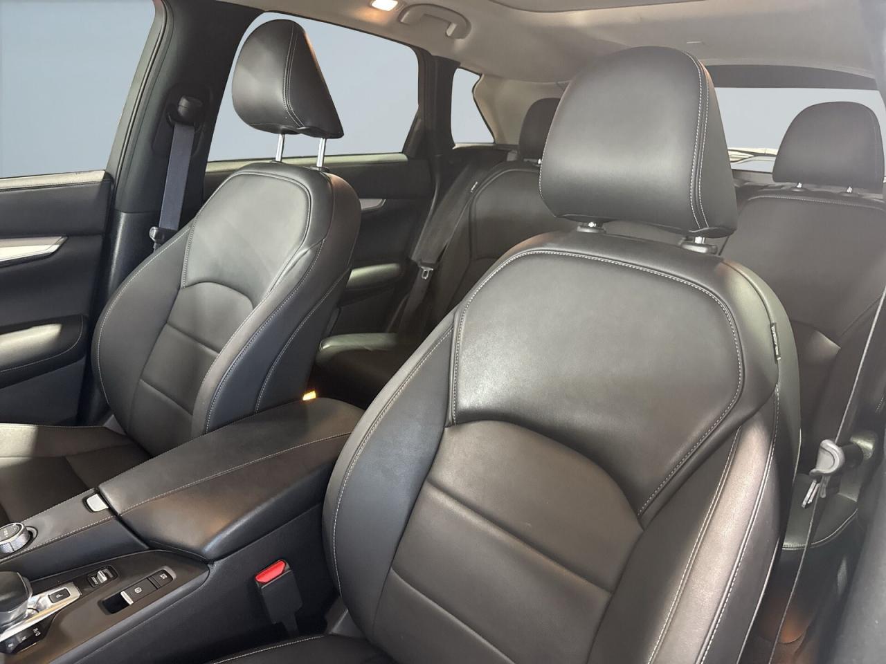 2021 Infiniti QX50 LUXE AWD / Sunroof / Android Carplay / Leather / D Photo