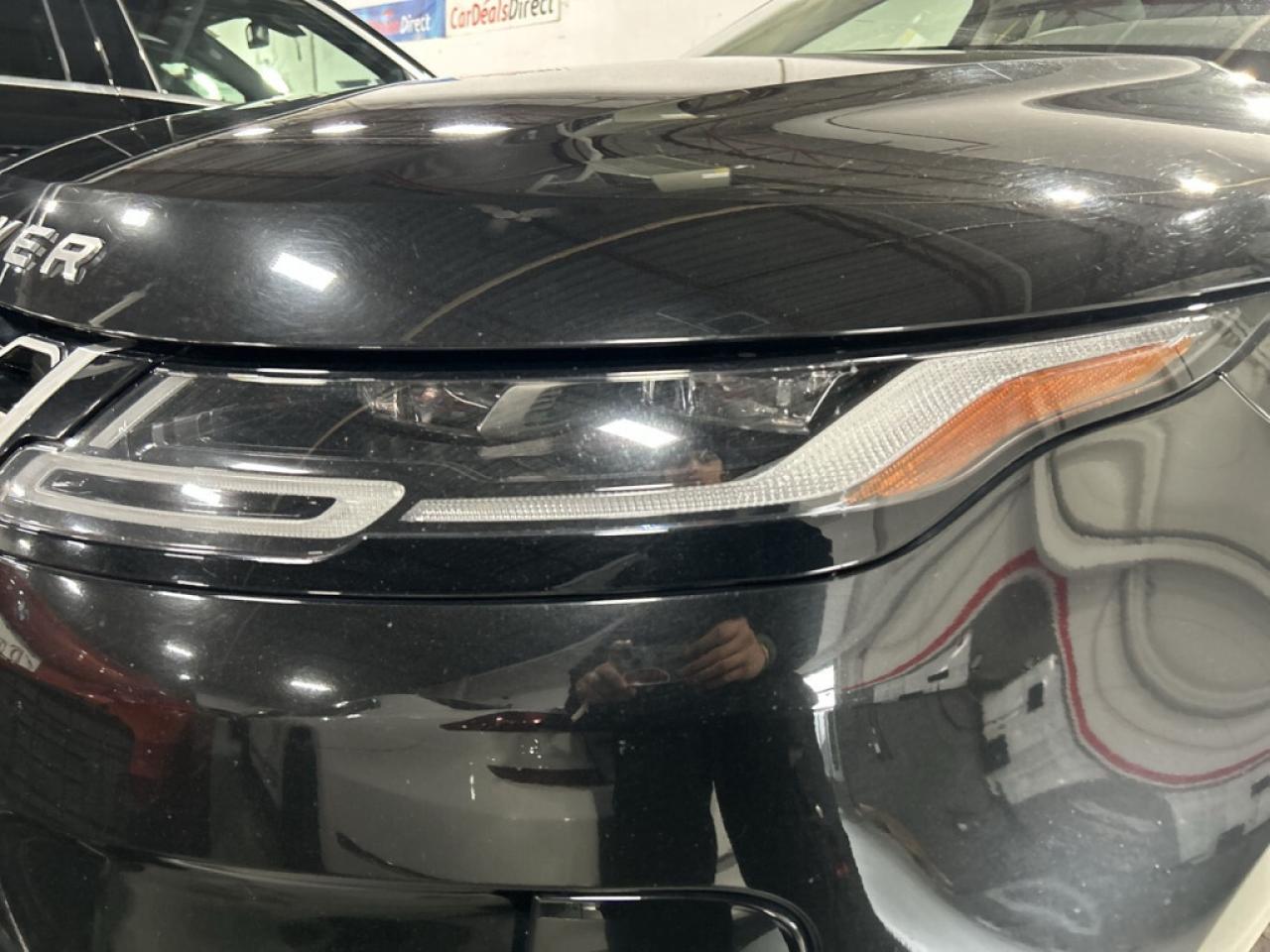 2020 Land Rover Range Rover Evoque P250 SE / Leather / NAVI / Sunroof / Drive Assist Photo