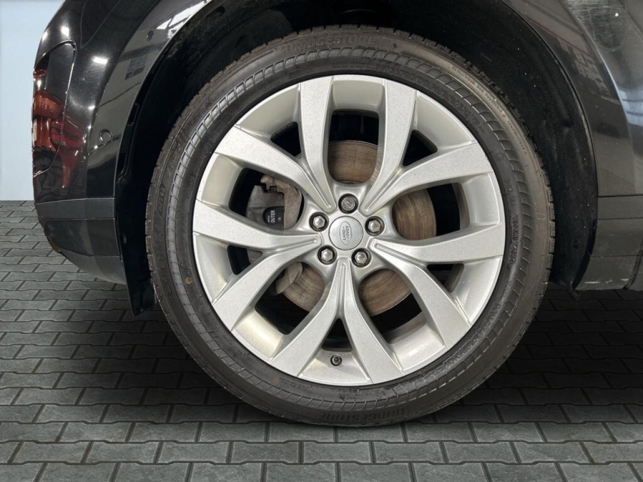 2020 Land Rover Range Rover Evoque P250 SE / Leather / NAVI / Sunroof / Drive Assist Photo