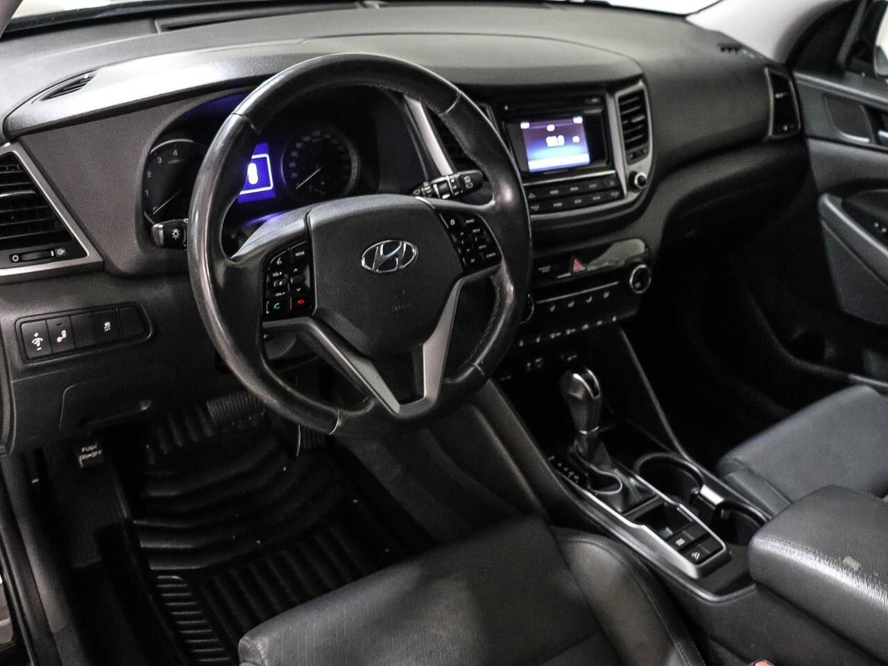 2017 Hyundai Tucson FWD 4dr 2.0L Premium Photo