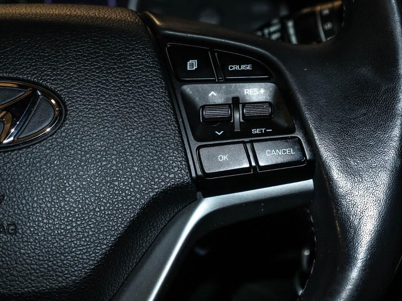 2017 Hyundai Tucson FWD 4dr 2.0L Premium Photo