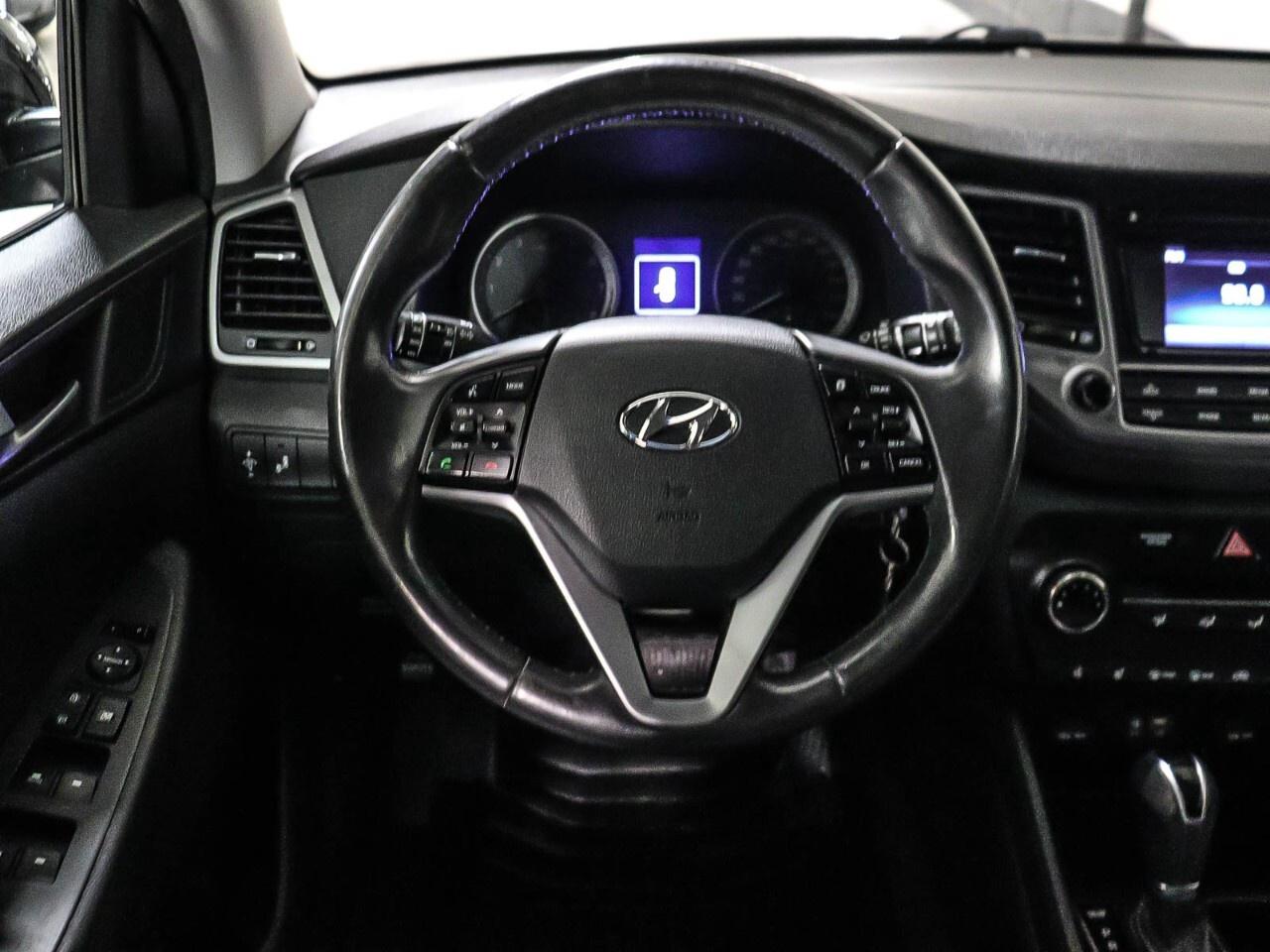 2017 Hyundai Tucson FWD 4dr 2.0L Premium Photo