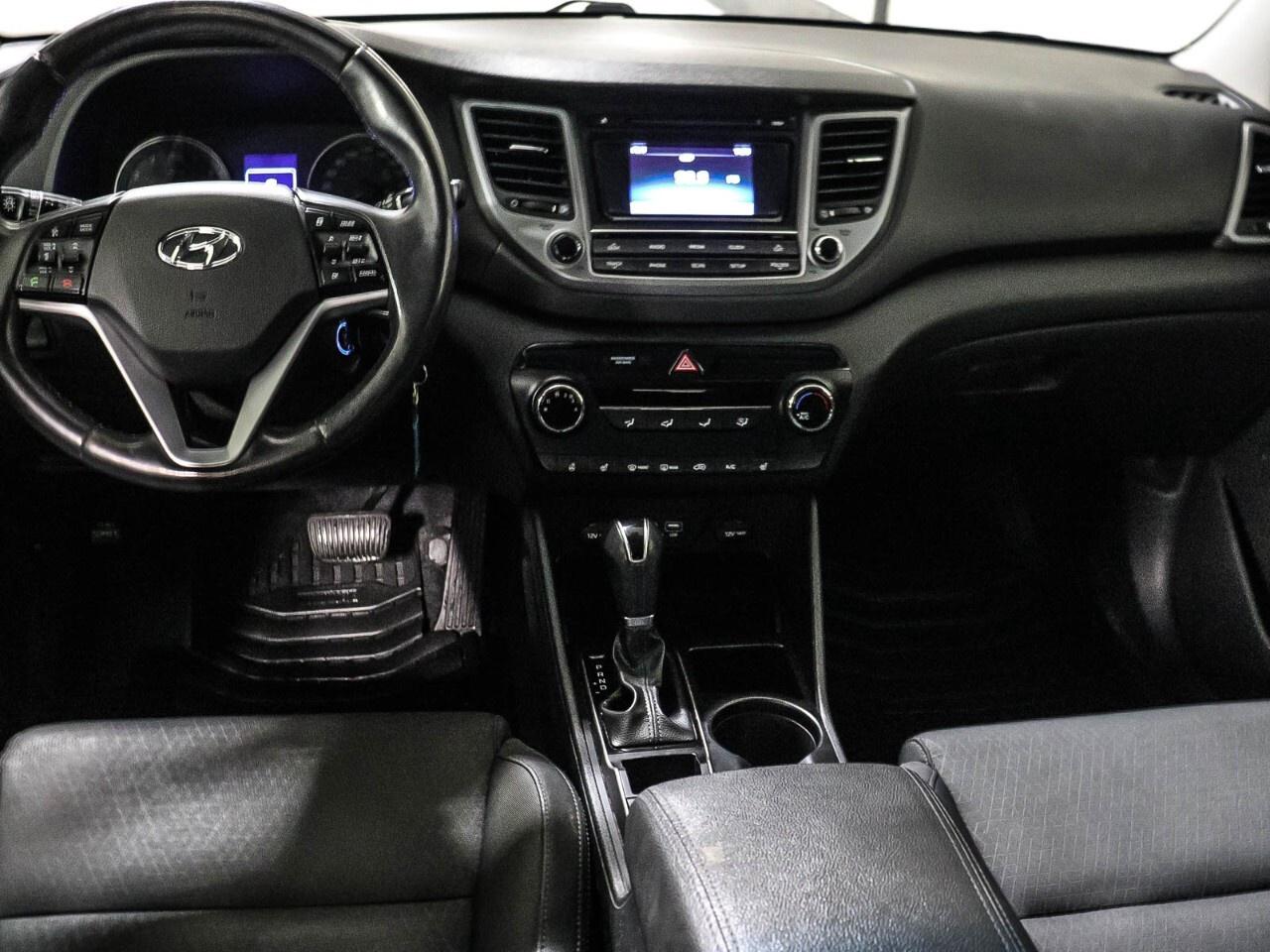 2017 Hyundai Tucson FWD 4dr 2.0L Premium Photo