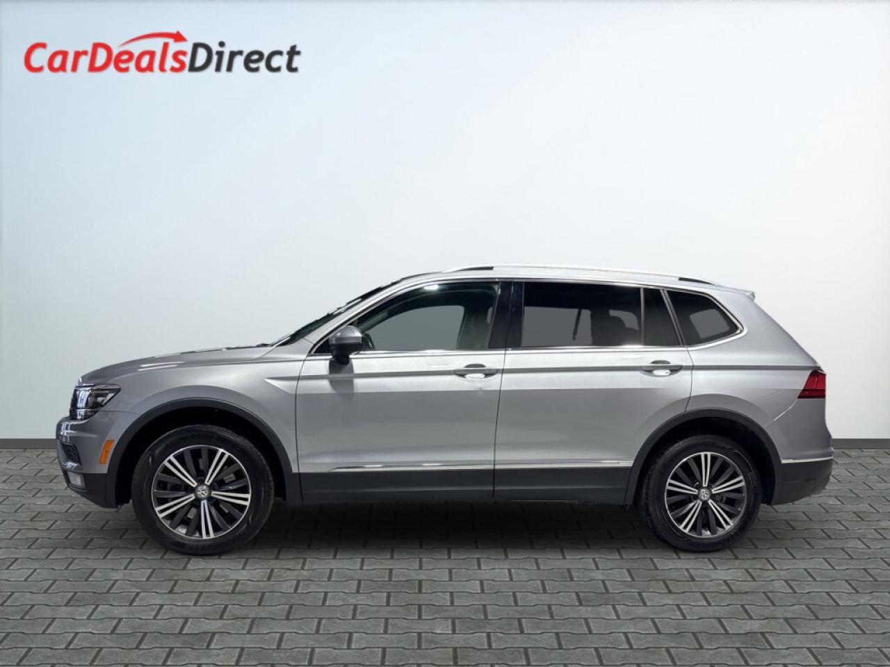 2019 Volkswagen Tiguan Highline 4MOTION / Leather / NAVI / Sunroof / Remo Photo