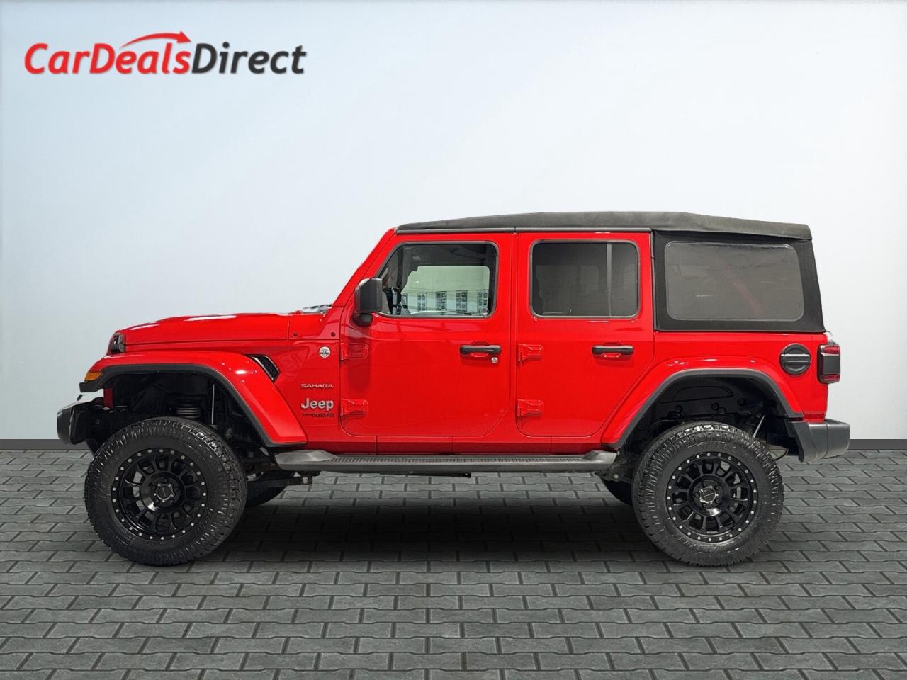 2021 Jeep Wrangler Unlimited Sahara 4x4 / Leather / NAVI / Remote Sta Photo4