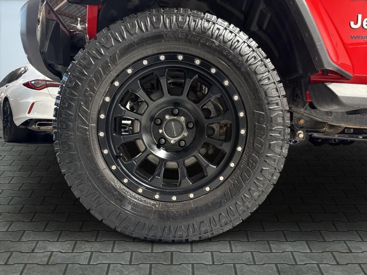 2021 Jeep Wrangler Unlimited Sahara 4x4 / Leather / NAVI / Remote Sta Photo