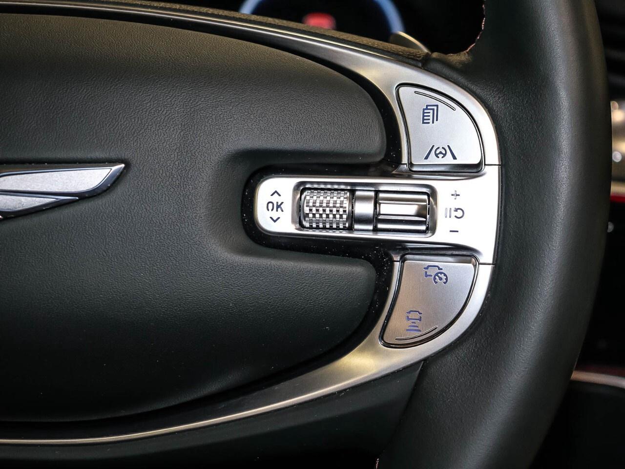 2024 Genesis GV70 2.5T Prestige AWD Photo