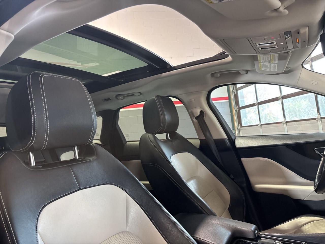 2018 Jaguar F-PACE 25t AWD R-Sport / Leather / Sunroof / Navi / B Cam Photo2