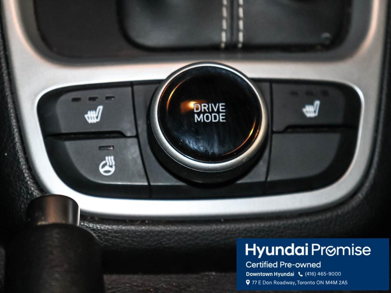 2021 Hyundai Venue Preferred IVT Photo