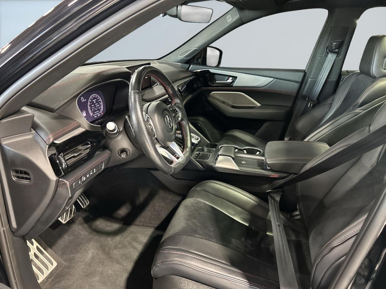 2023 Acura MDX A-Spec AWD / 7 Passenger / NAVI / Sunroof / Drive Photo