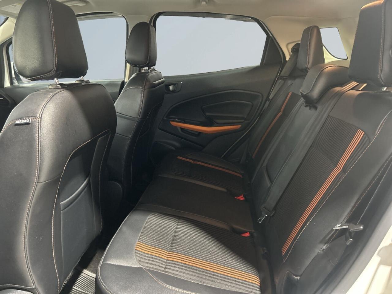 2018 Ford EcoSport SES AWD /Leather/NAVI/Sunroof/ Complete Service Hi Photo