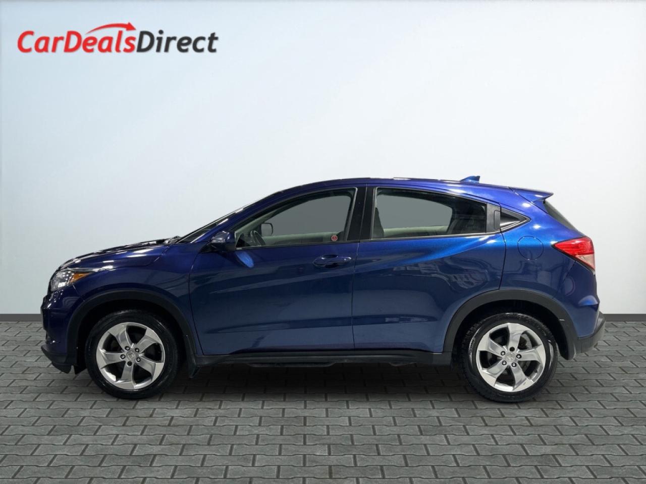 2017 Honda HR-V Sporty LX AWD   Heated Seats   Backup Cam   All Ne Photo