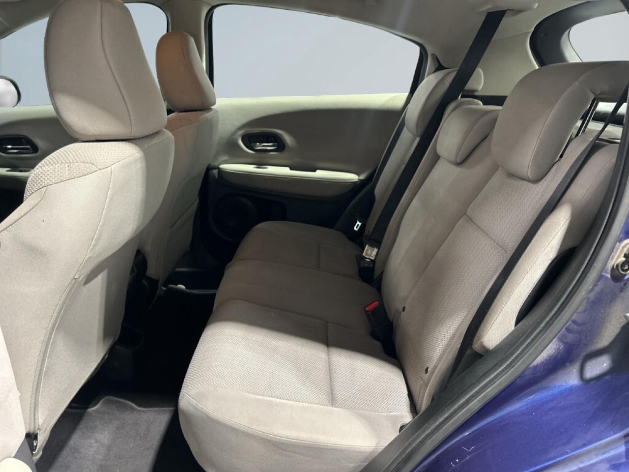 2017 Honda HR-V Sporty LX AWD   Heated Seats   Backup Cam   All Ne Photo