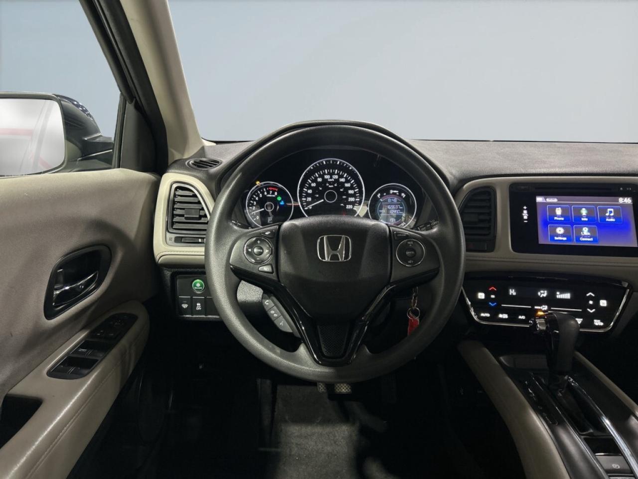 2017 Honda HR-V Sporty LX AWD   Heated Seats   Backup Cam   All Ne Photo