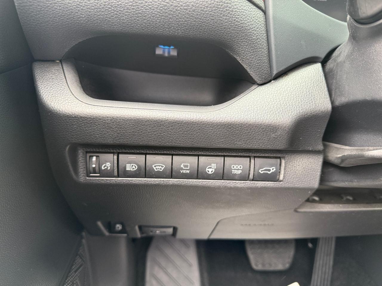 2023 Toyota RAV4 Prime XSE AWD TECH PACKAGE Photo