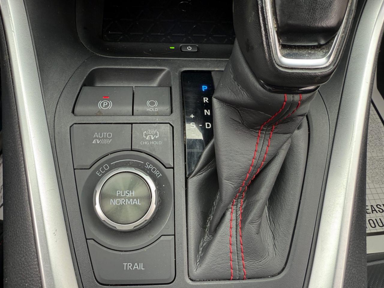 2023 Toyota RAV4 Prime XSE AWD TECH PACKAGE Photo