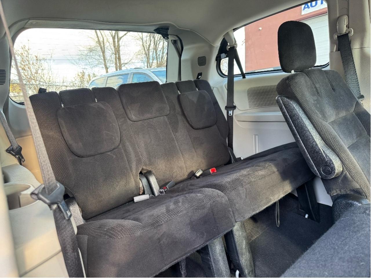 2014 Chrysler Town & Country TOURING Photo