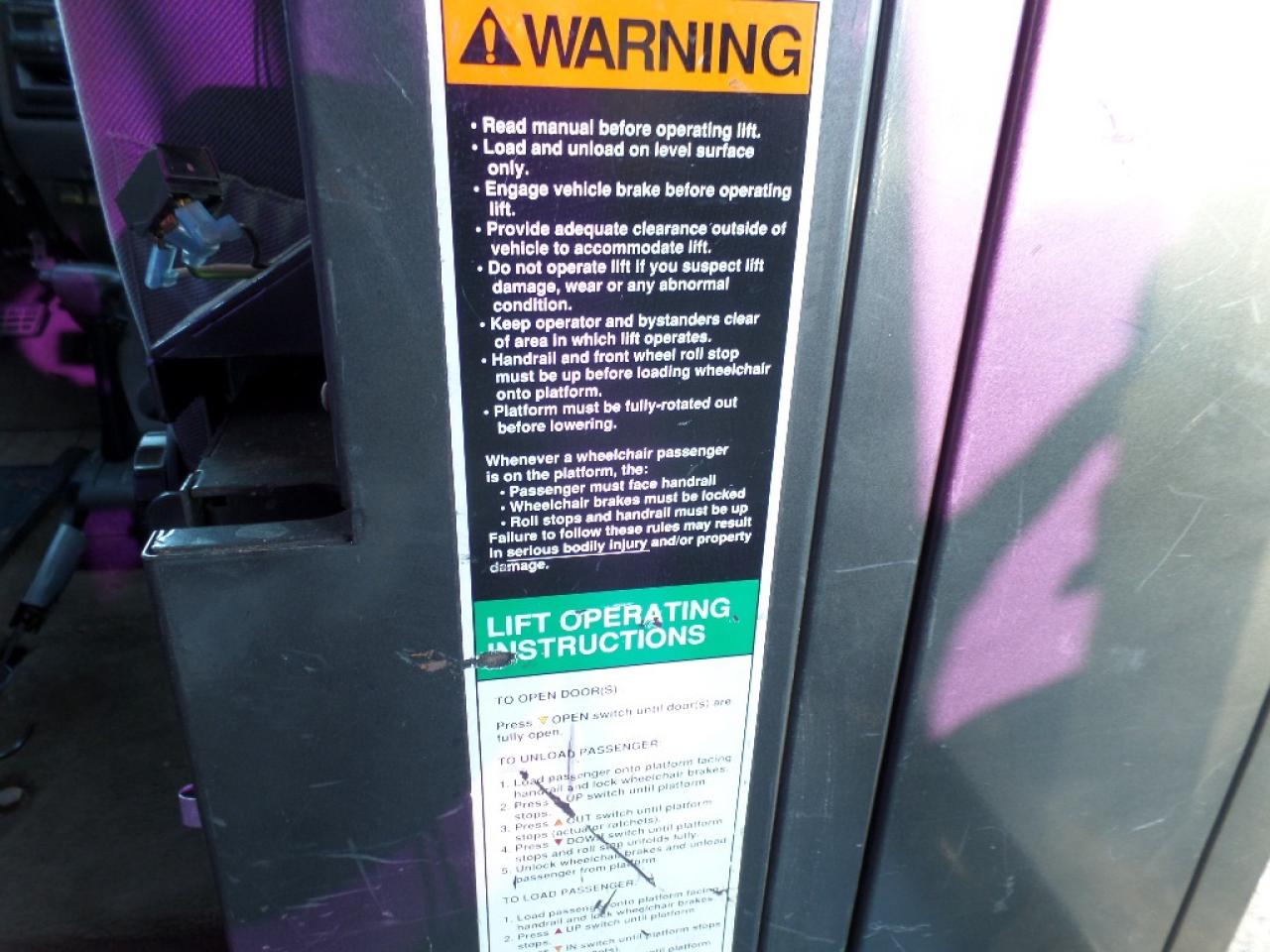 1999 Volkswagen Eurovan 3dr GLS Photo