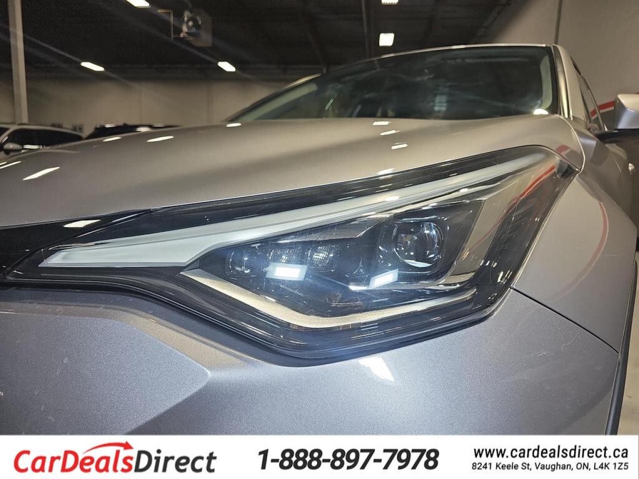 2020 Toyota C-HR Limited / Leather / NAVI / Sunroof / Back Up Cam / Photo