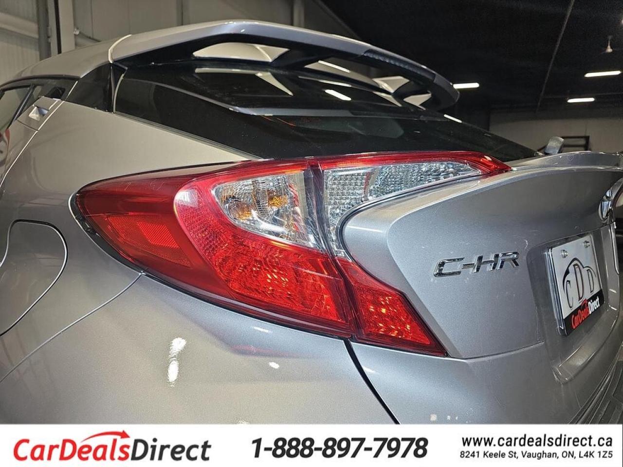 2020 Toyota C-HR Limited / Leather / NAVI / Sunroof / Back Up Cam / Photo