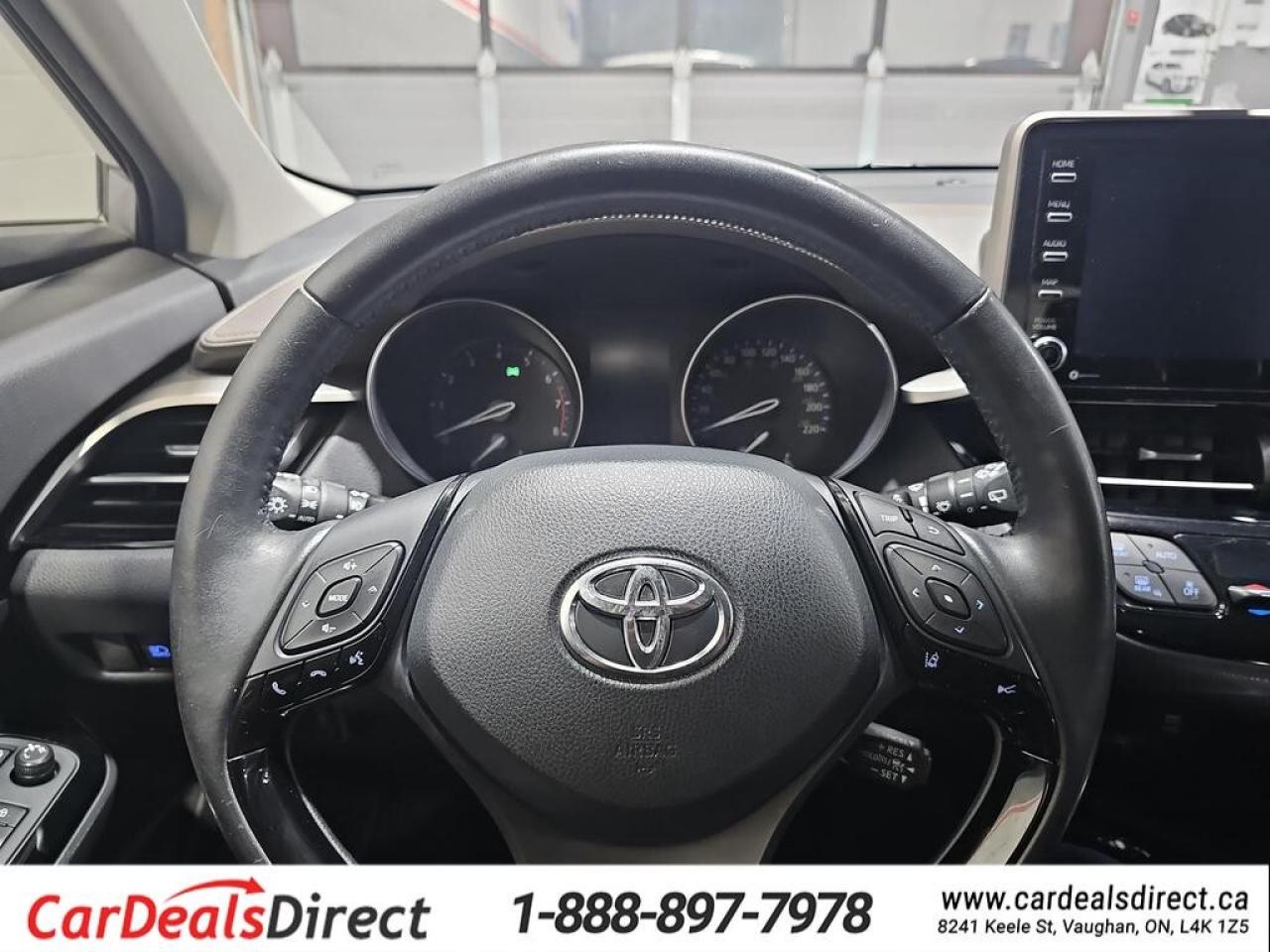 2020 Toyota C-HR Limited / Leather / NAVI / Sunroof / Back Up Cam / Photo