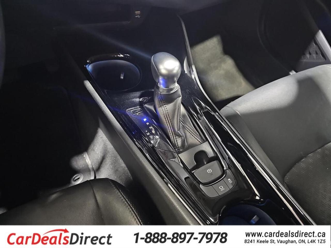 2020 Toyota C-HR Limited / Leather / NAVI / Sunroof / Back Up Cam / Photo