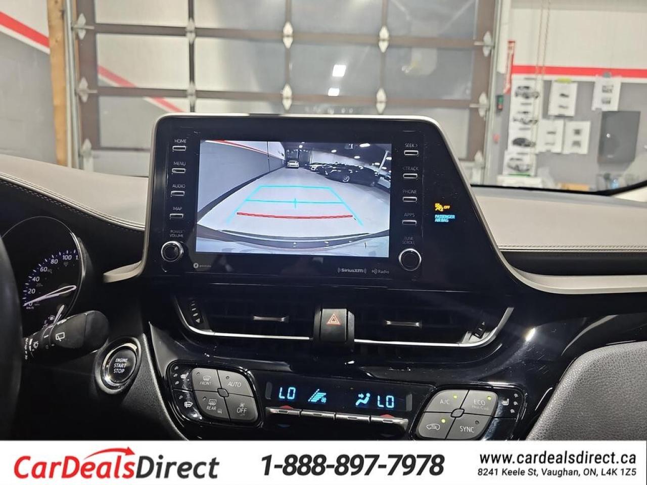 2020 Toyota C-HR Limited / Leather / NAVI / Sunroof / Back Up Cam / Photo