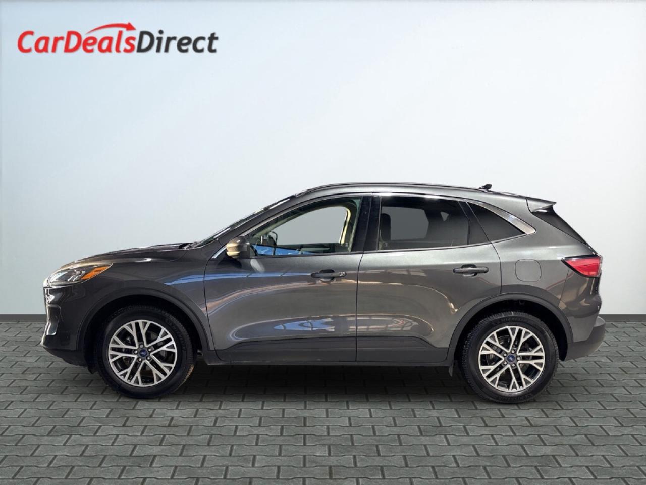 2020 Ford Escape SEL AWD Leather/NAVI/Sunroof/Clean Carfax/Service Photo2