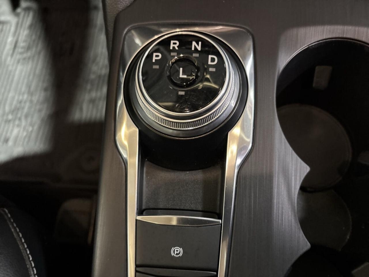 2020 Ford Escape SEL AWD Leather/NAVI/Sunroof/Clean Carfax/Service Photo