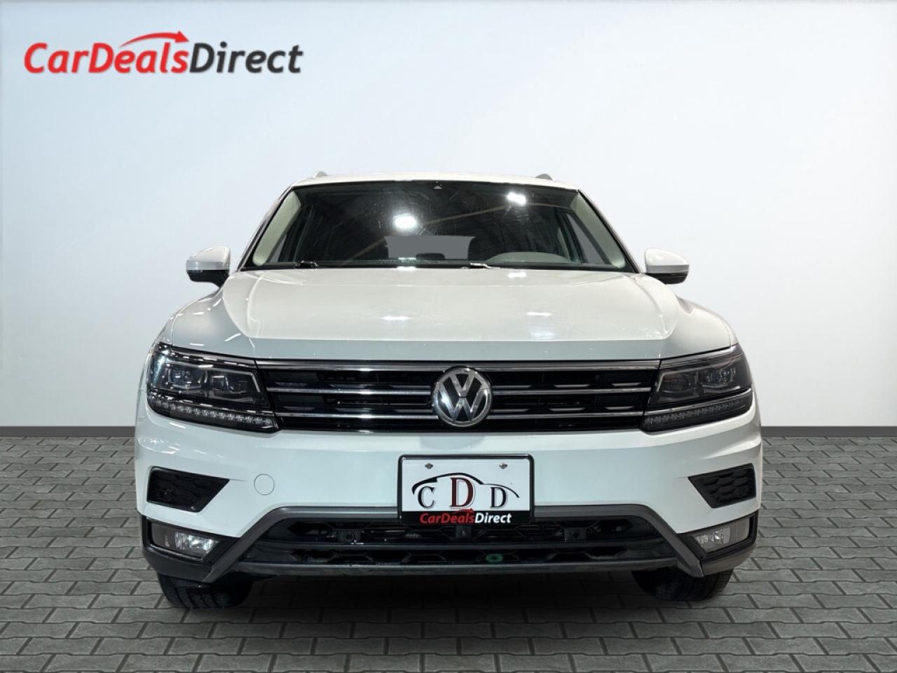 2019 Volkswagen Tiguan Highline 4MOTION / Leather / NAVI / Sunroof / Remo Photo