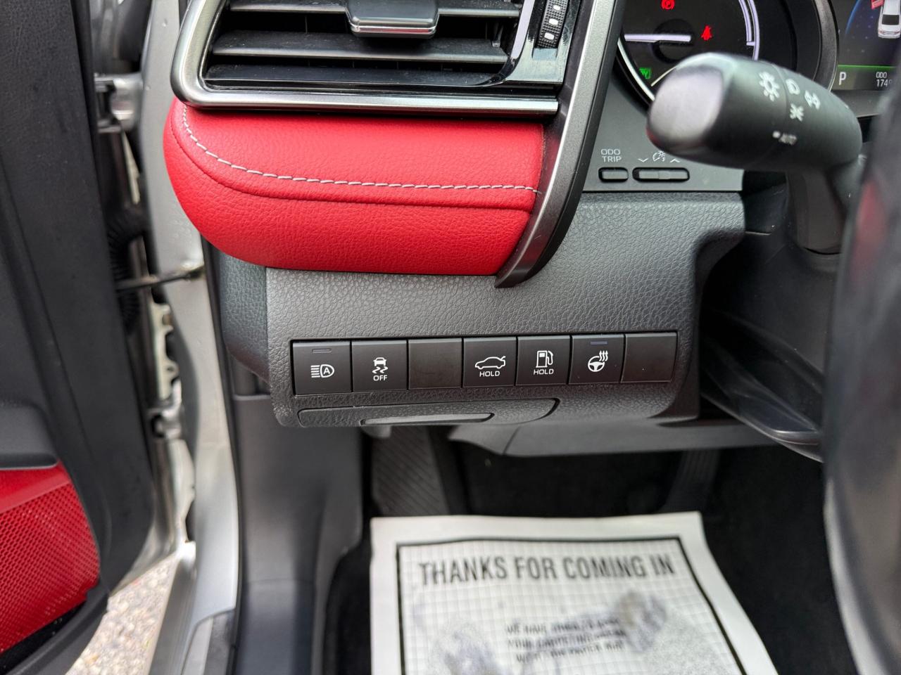 2022 Toyota Camry Hybrid XSE Auto Photo