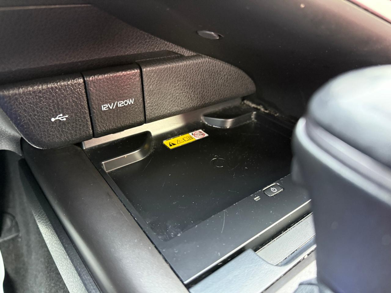 2022 Toyota Camry Hybrid XSE Auto Photo