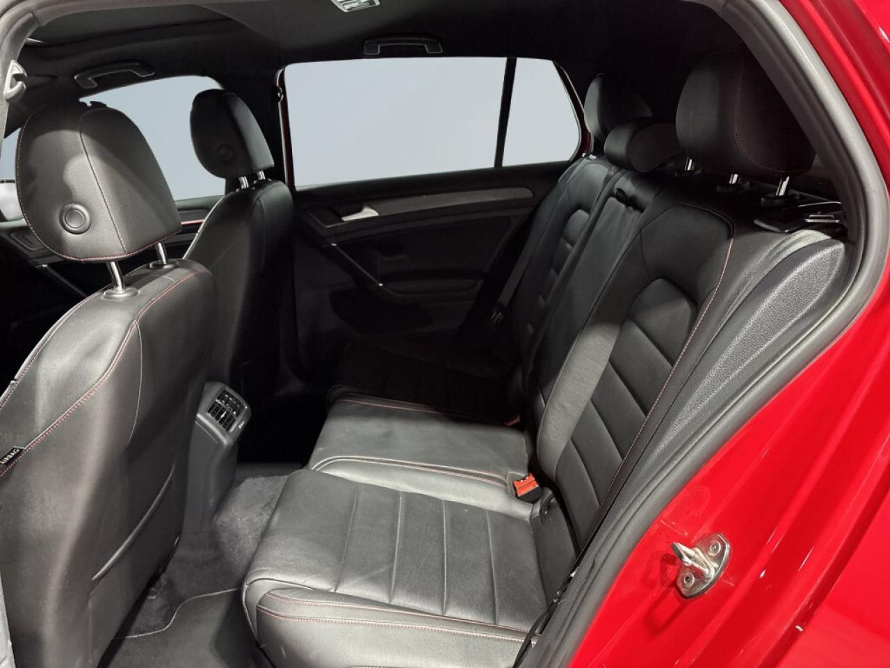 2021 Volkswagen Golf GTI 2.0T Autobahn Rare Manual Transmission/Excellent S Photo