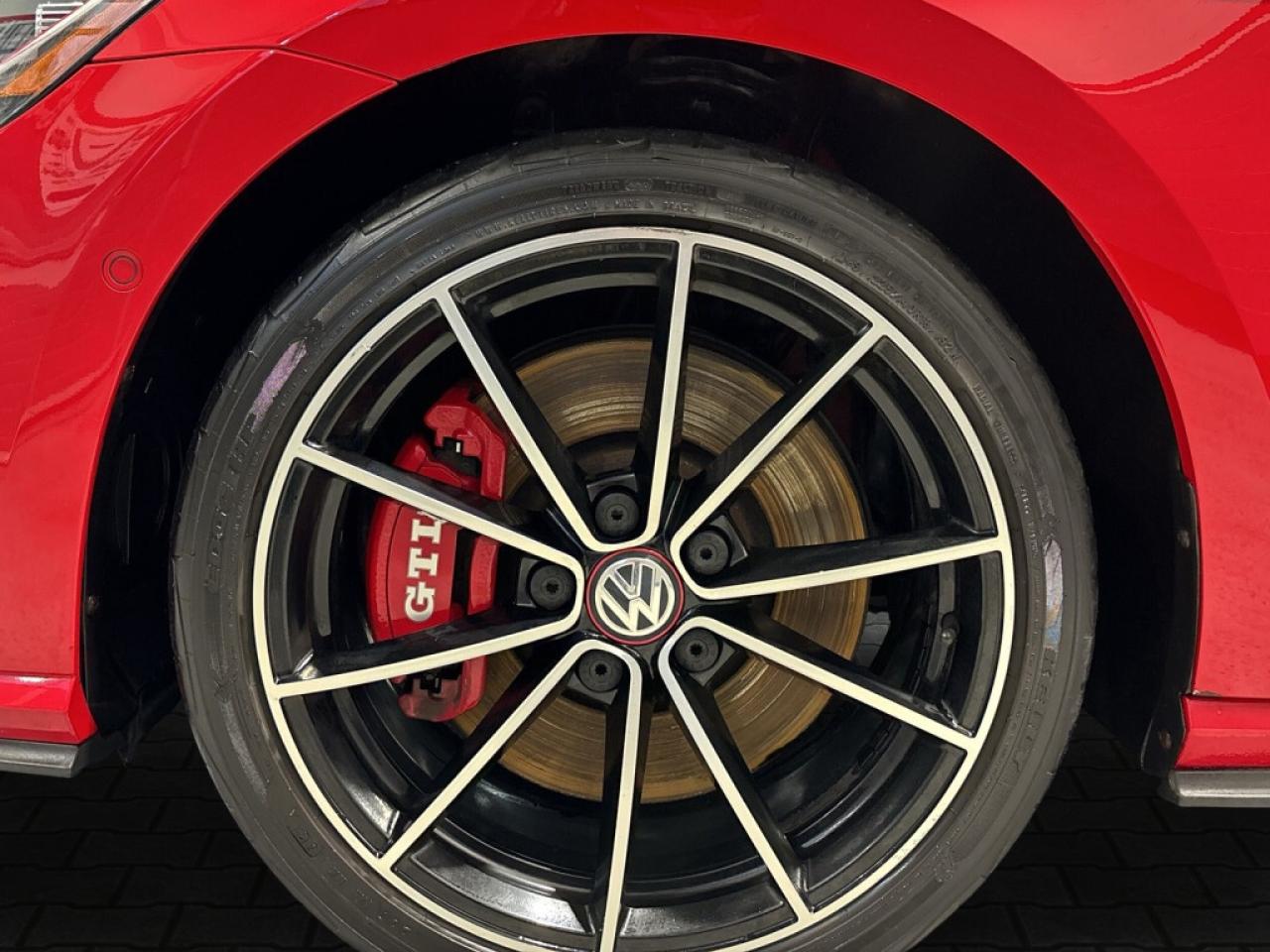 2021 Volkswagen Golf GTI 2.0T Autobahn Rare Manual Transmission/Excellent S Photo