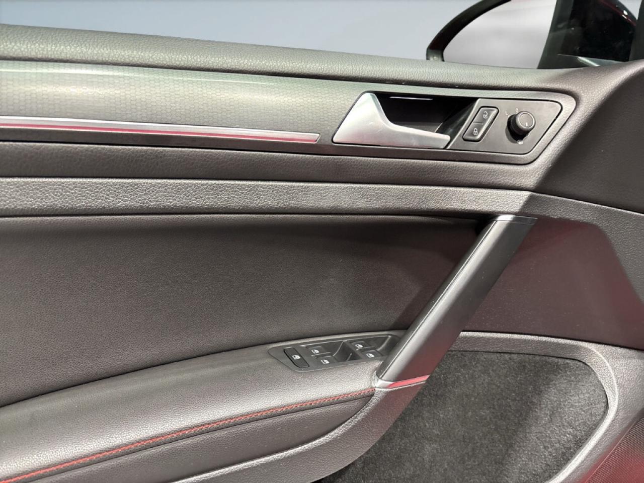 2021 Volkswagen Golf GTI 2.0T Autobahn Rare Manual Transmission/Excellent S Photo