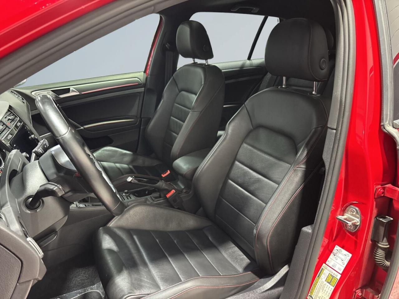 2021 Volkswagen Golf GTI 2.0T Autobahn Rare Manual Transmission/Excellent S Photo