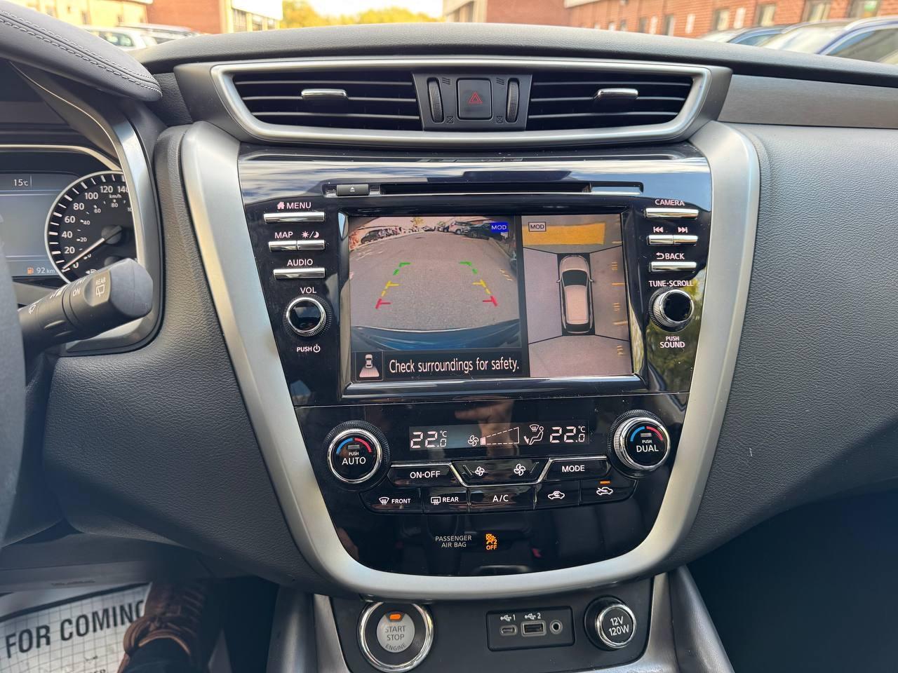 2021 Nissan Murano AWD SL, NAVIGATION, LEATHER, SUNROOOF Photo