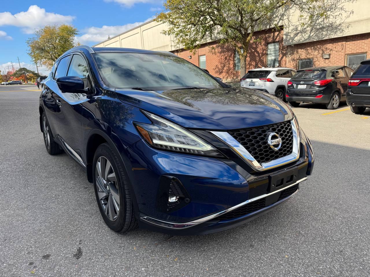 2021 Nissan Murano AWD SL, NAVIGATION, LEATHER, SUNROOOF Photo2