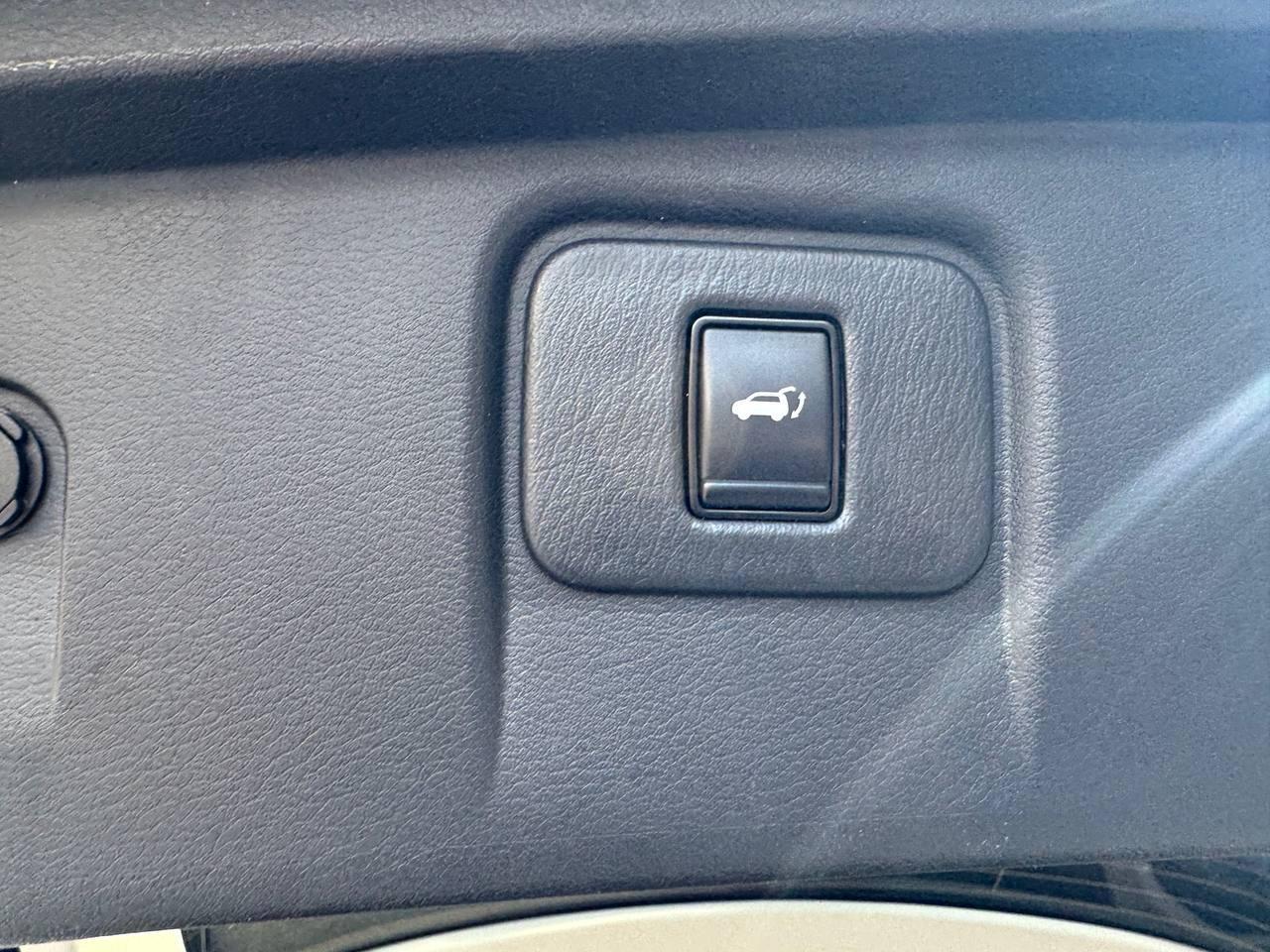 2021 Nissan Murano AWD SL, NAVIGATION, LEATHER, SUNROOOF Photo