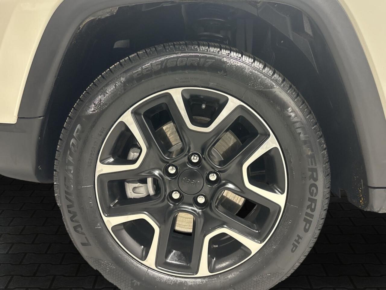 2021 Jeep Compass Upland Edition AWD / Back Up Cam / Heated Seats / Photo