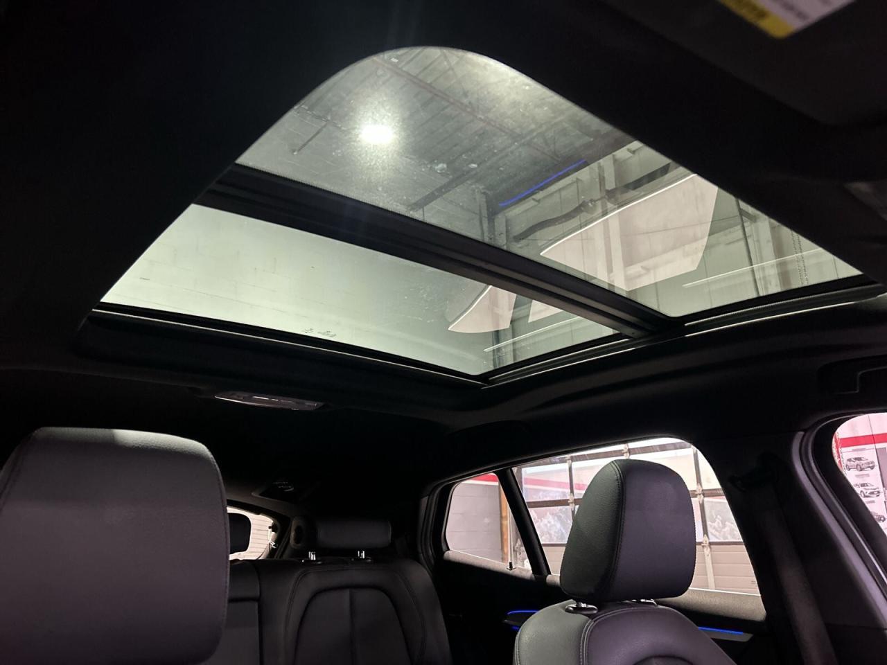 2018 BMW X2 XDrive28i / NAVI / Sunroof / Leather / Clean Carfa Photo